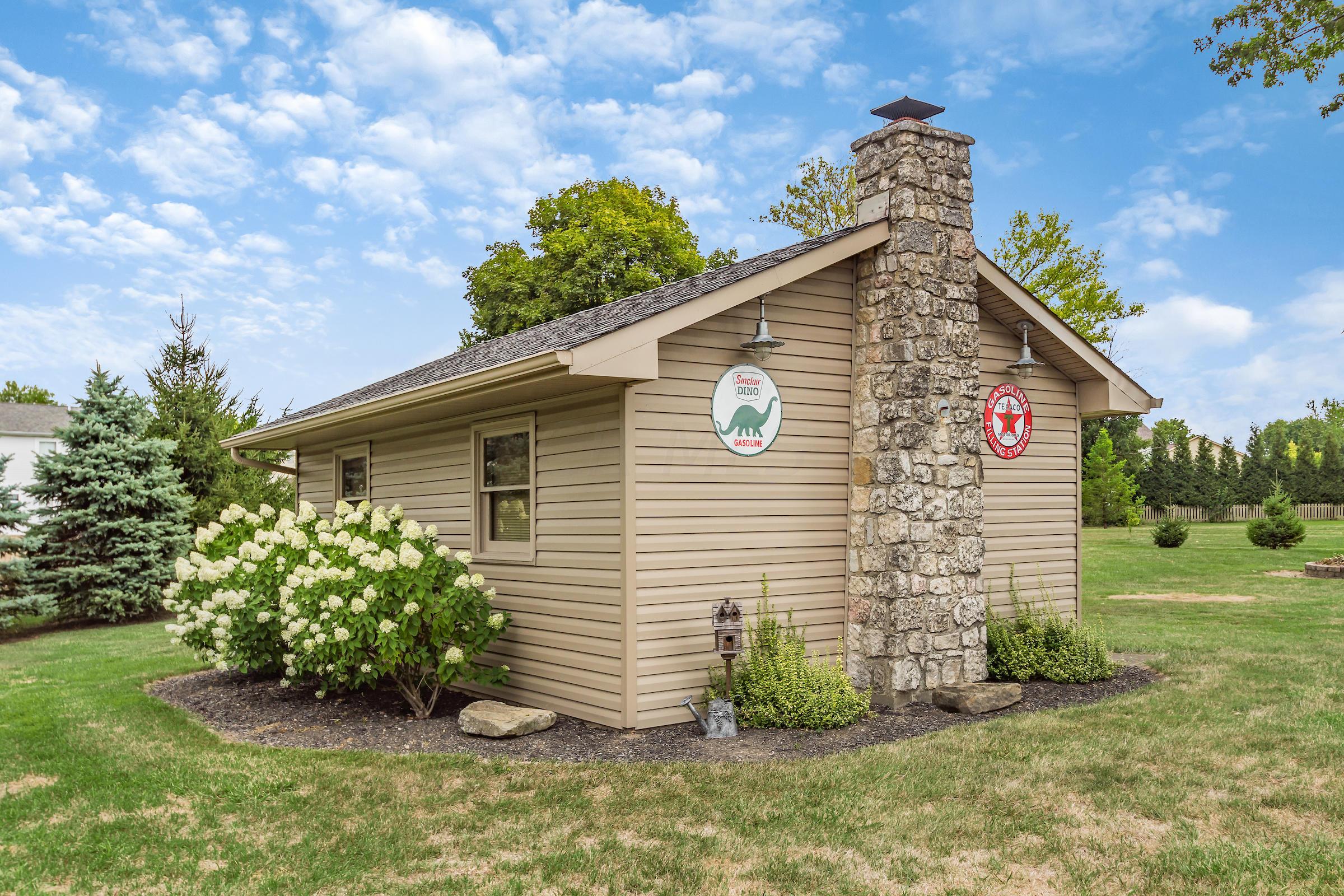 6218 Feder Road Columbus, OH 43228 - Photo 36 of 43 Gallery Image 36