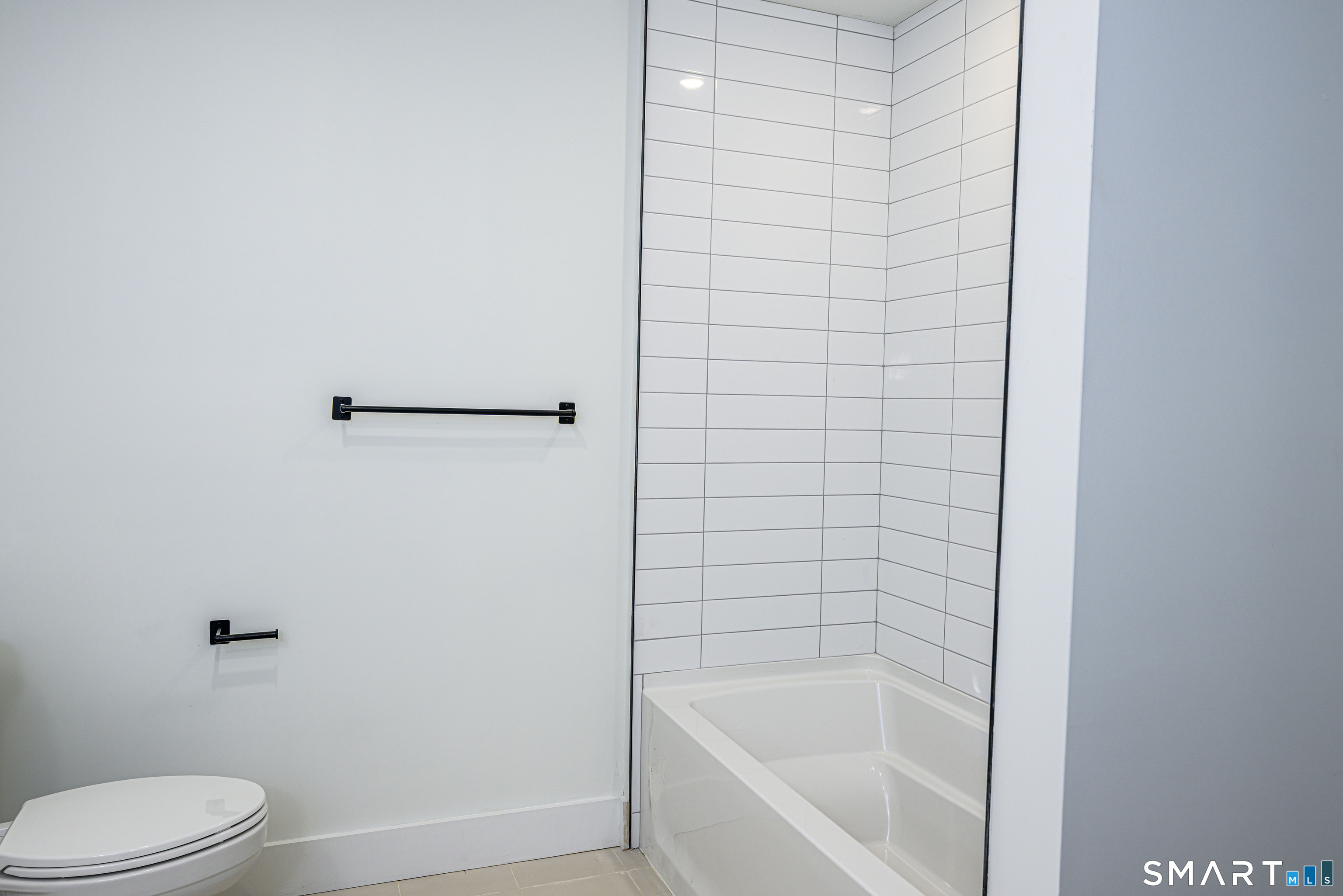 414 Mather Street, Unit 2A Hamden, CT 06514 - Photo 12 of 15