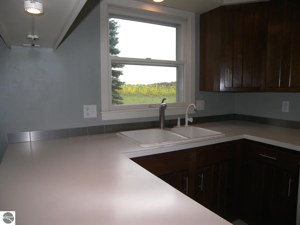 2593 Nelson Road Traverse City, MI 49686 - Photo 2 of 90 1791273-1.JPG