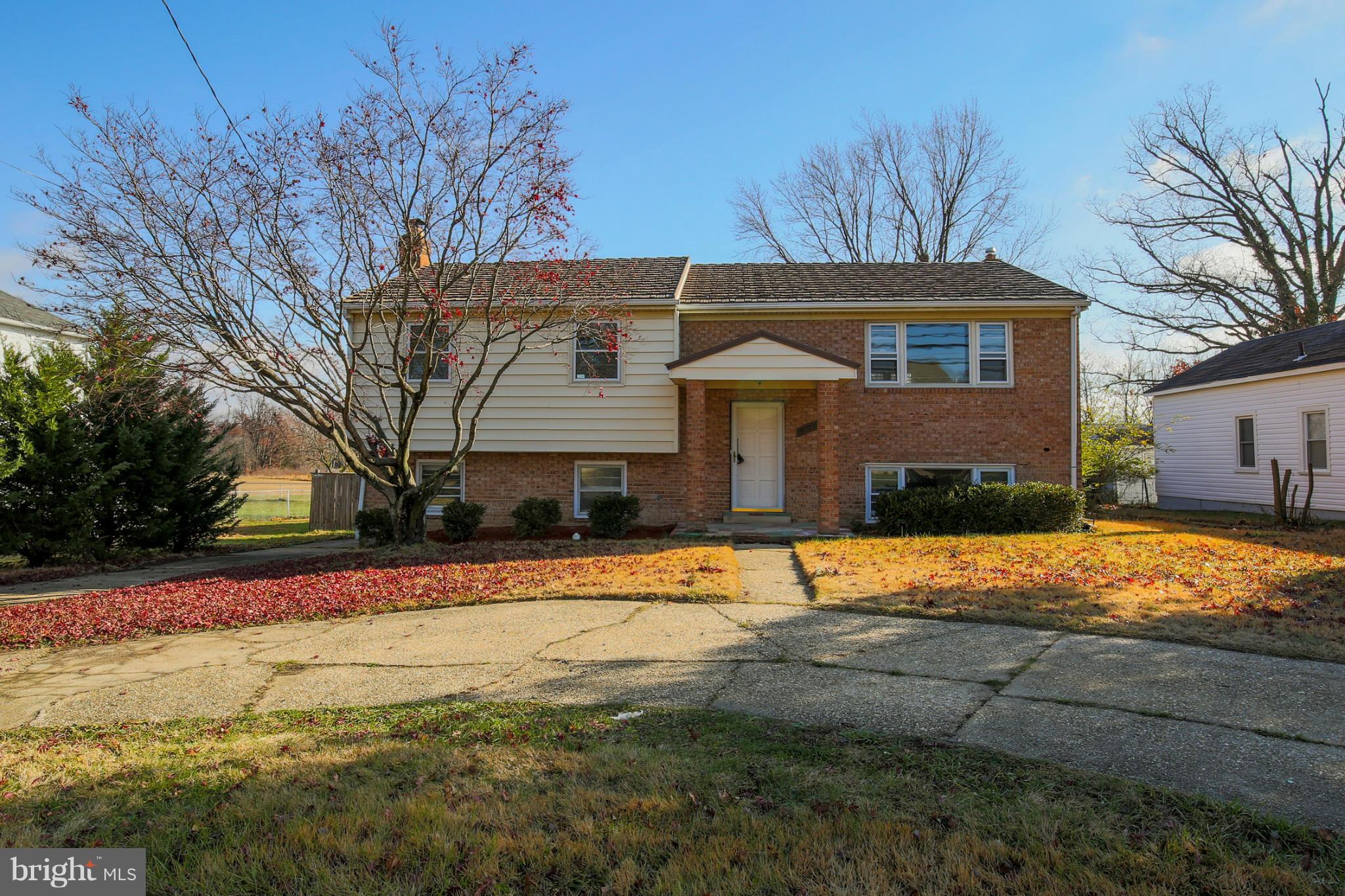 10200 Brandywine Road Clinton, MD 20735 - Photo 3 of 30 Exterior (Front)