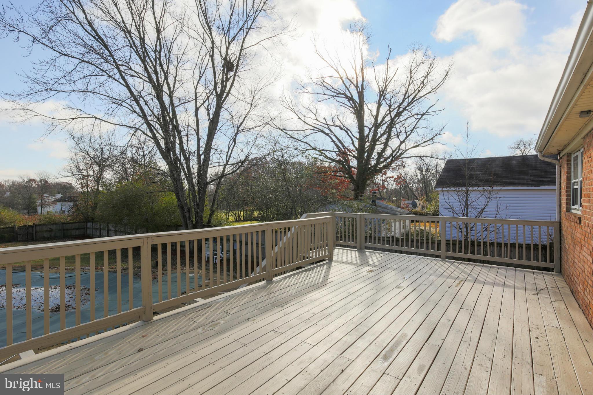 10200 Brandywine Road Clinton, MD 20735 - Photo 29 of 30 Exterior (Rear)