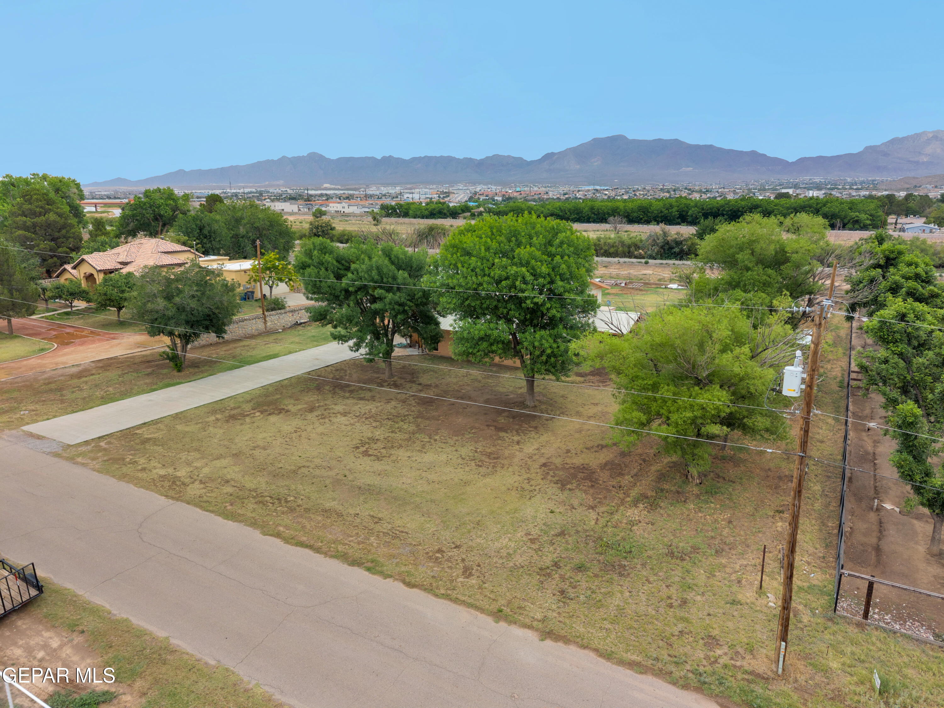 6040 Strahan Road El Paso, TX 79932 - Photo 37 of 45 4 (3)