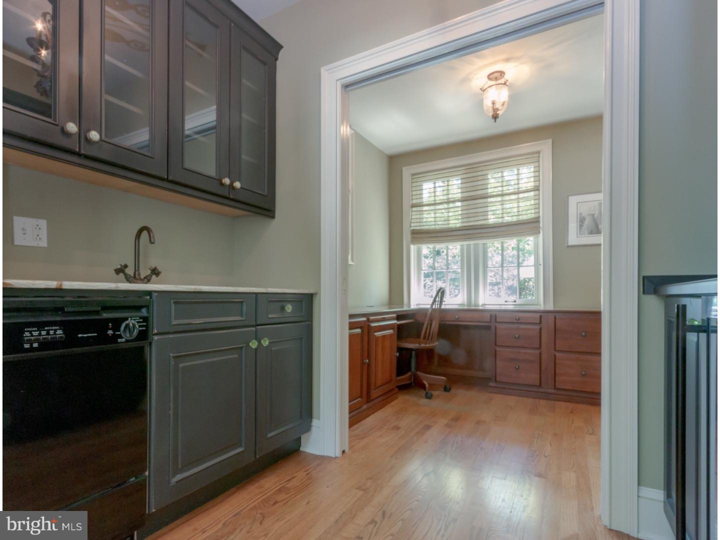 71 Westcott Road Princeton, NJ 08540 - Photo 14 of 25 Butler Pantry