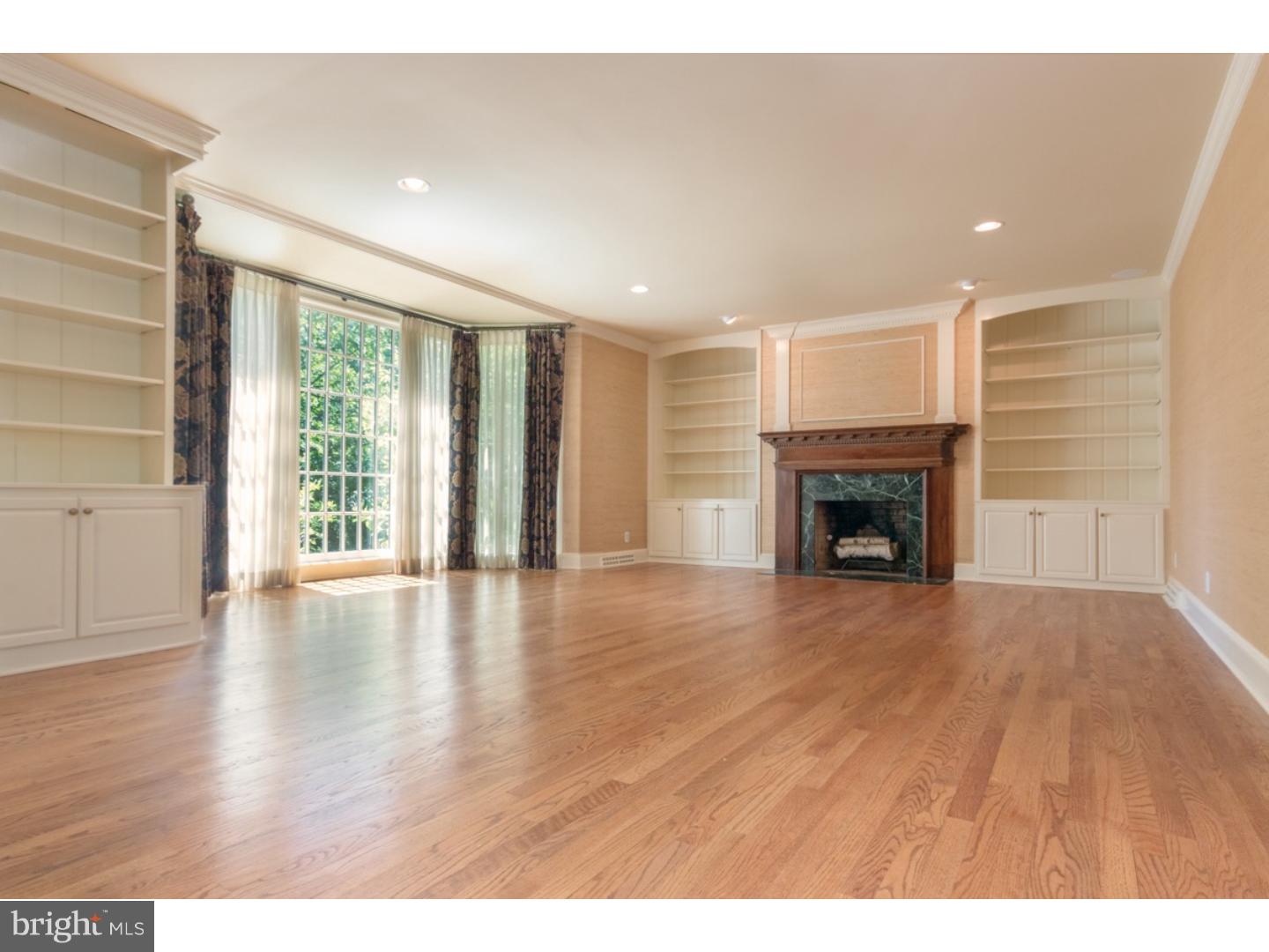 71 Westcott Road Princeton, NJ 08540 - Photo 8 of 25 Living Room