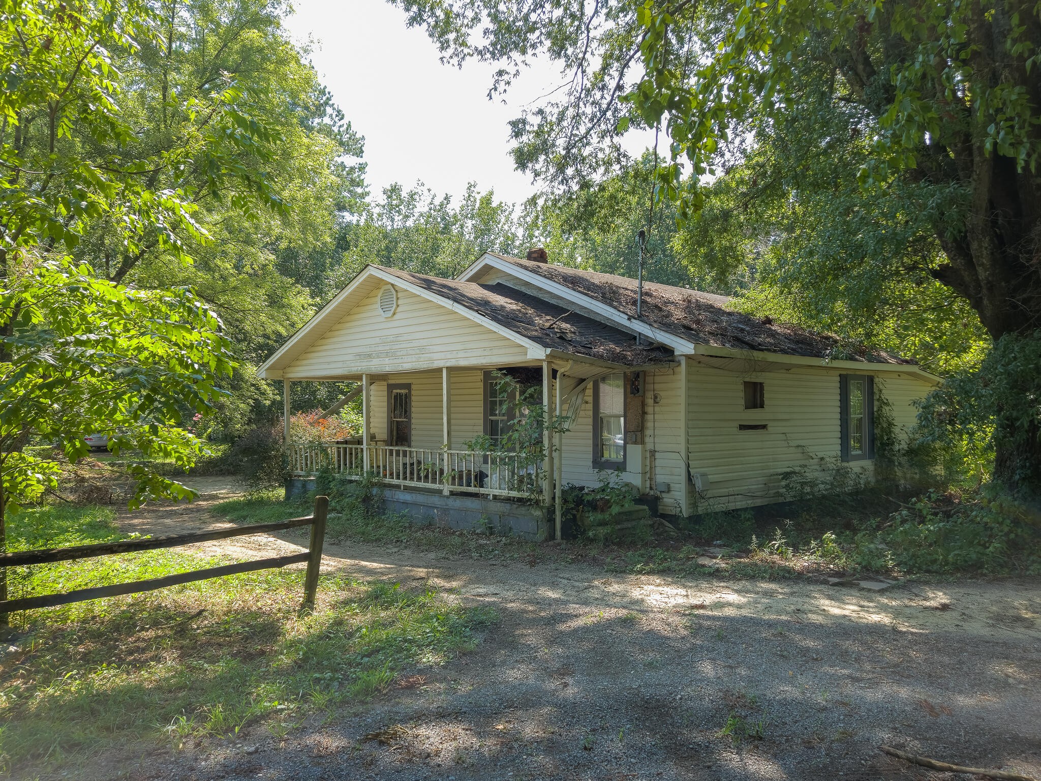 631 Bryson Road Dalton, GA 30721 - Photo 2 of 7