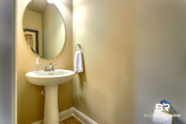 17091 Feder Drive Foley, AL 36535 - Photo 4 of 10 Guest half-bath