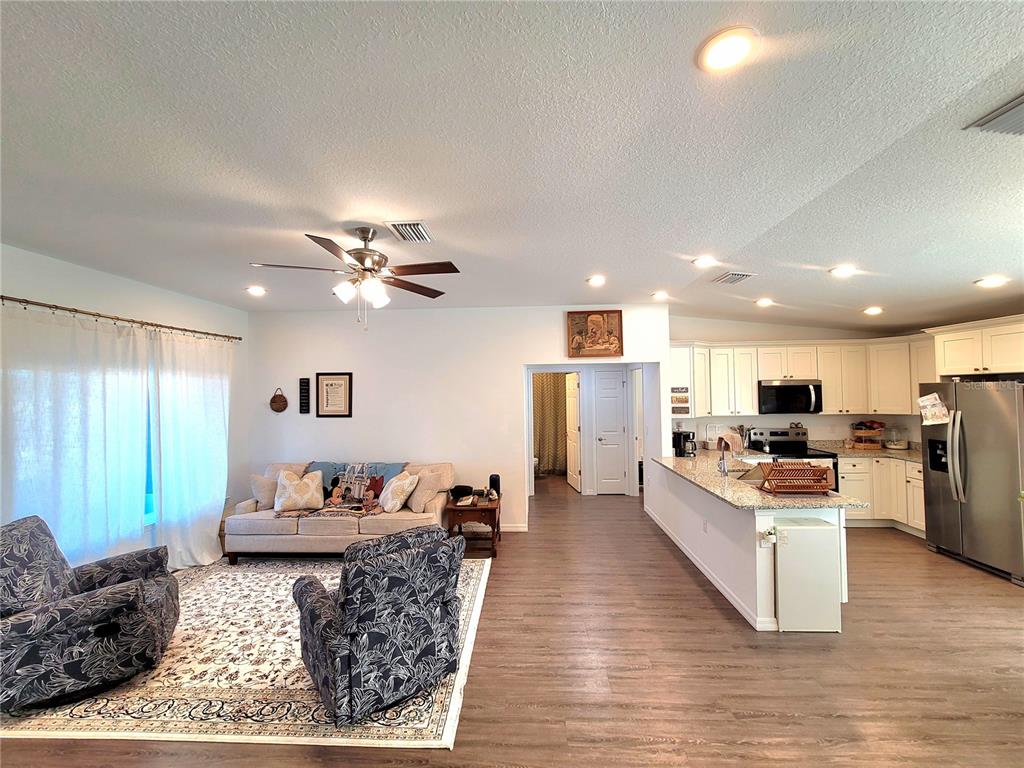 3248 Southwest 149th Terrace Ocala, FL 34481 - Photo 13 of 28