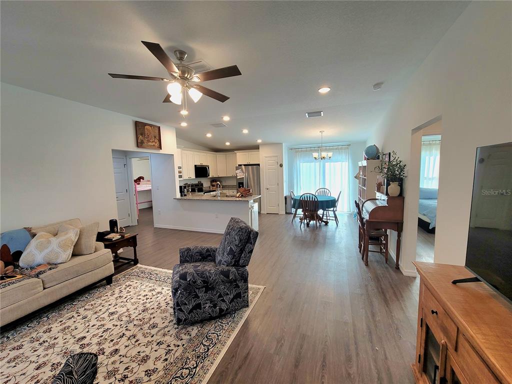 3248 Southwest 149th Terrace Ocala, FL 34481 - Photo 7 of 28