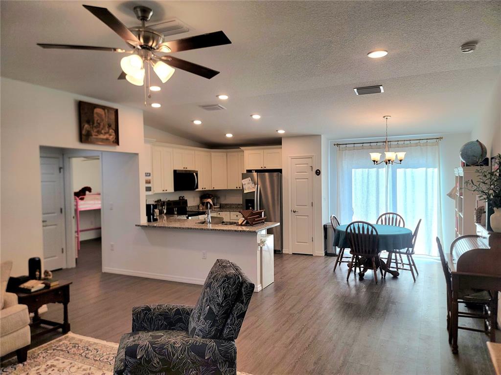 3248 Southwest 149th Terrace Ocala, FL 34481 - Photo 8 of 28