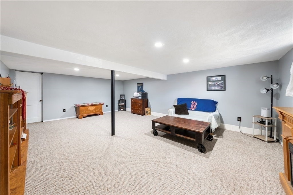 13 Sylvester Road Natick, MA 01760 - Photo 24 of 39
