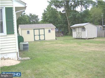 117 Nottingham Road Pennsville, NJ 08070 - Photo 5 of 10 Exterior Back
