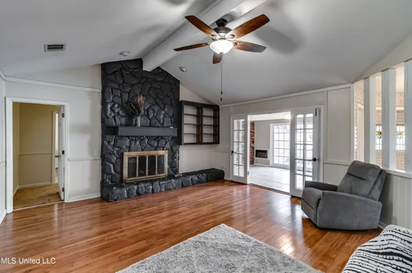 $269,900 | 1422 Mossline Drive, Jackson, MS 39211