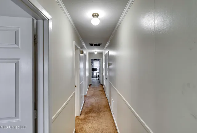 $269,900 | 1422 Mossline Drive, Jackson, MS 39211