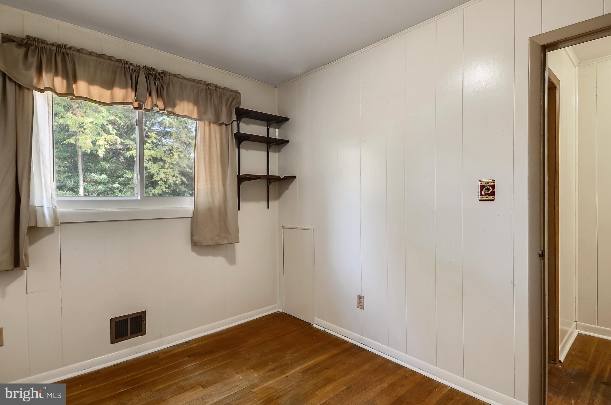5009 Randolph Road Rockville, MD 20852 - Photo 20 of 30 Bedroom