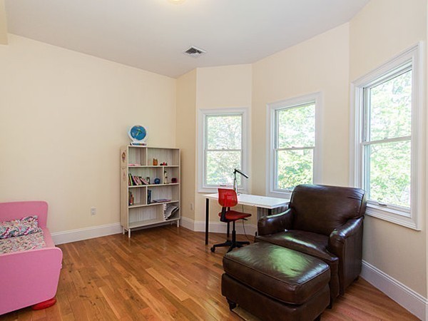 64 University Road, Unit 2 Brookline, MA 02446 - Photo 22 of 28
