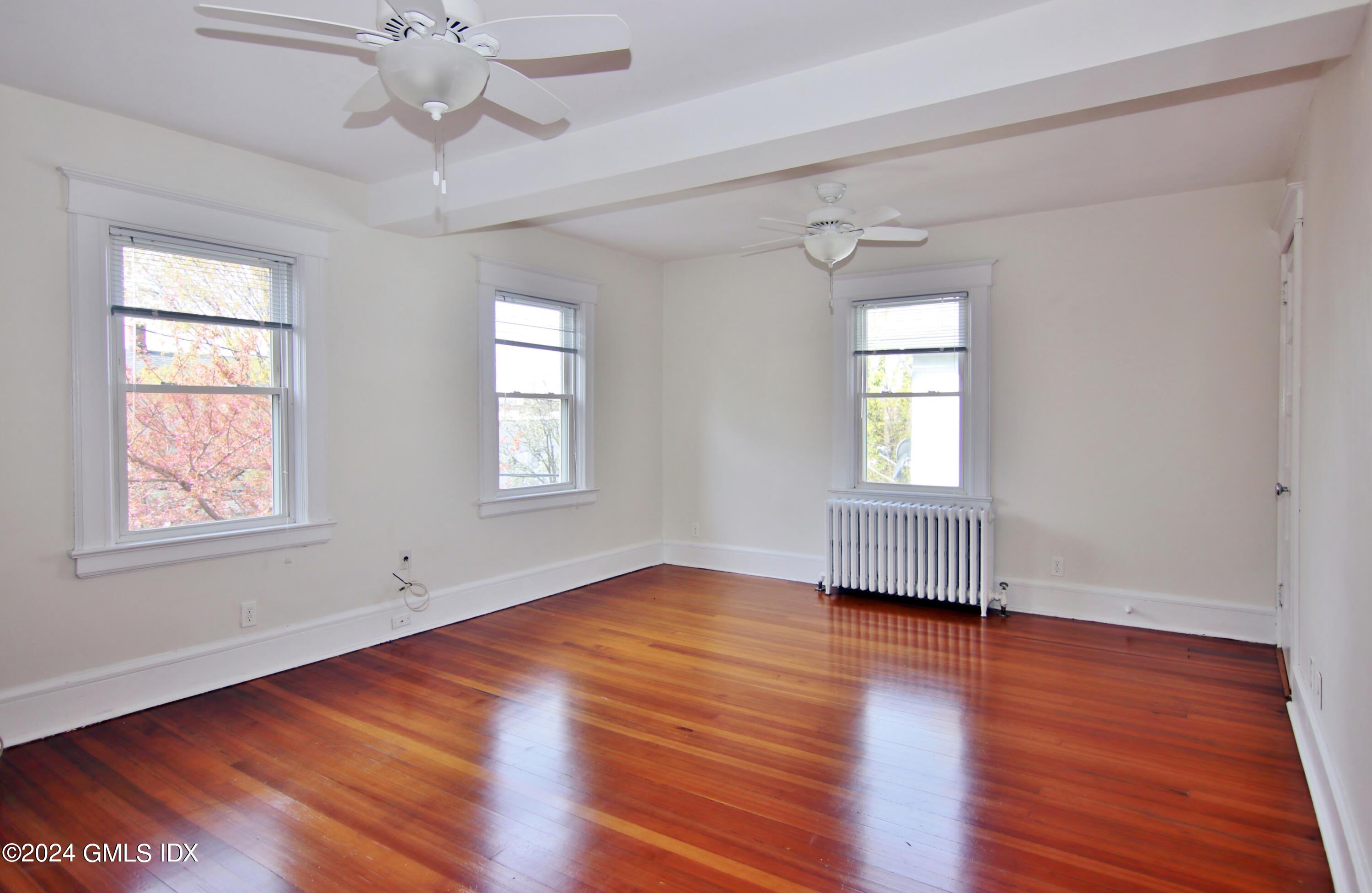 25 Division Street, Unit 2 Greenwich, CT 06830 - Photo 12 of 31 IMG_3700