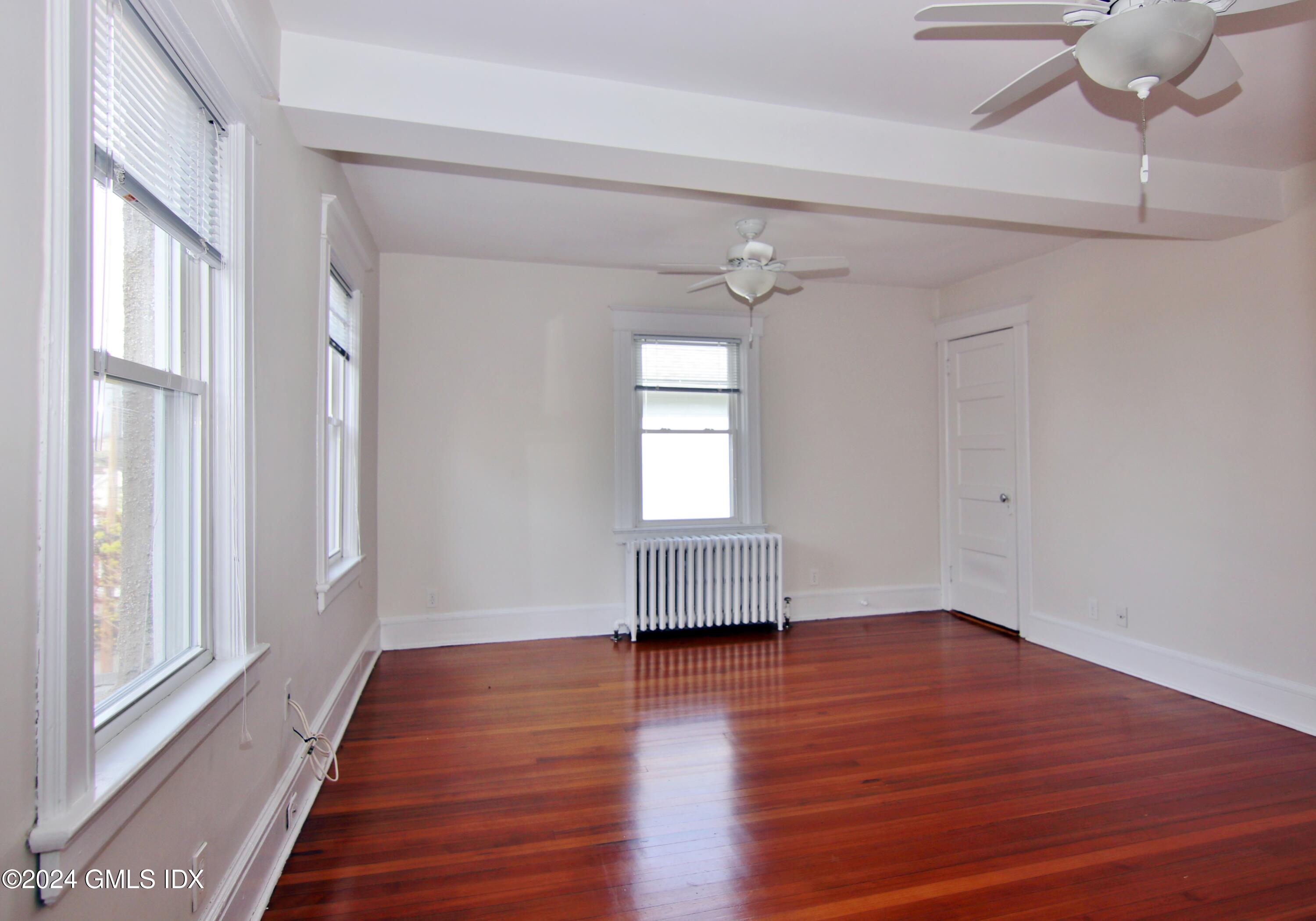 25 Division Street, Unit 2 Greenwich, CT 06830 - Photo 13 of 31 IMG_3701