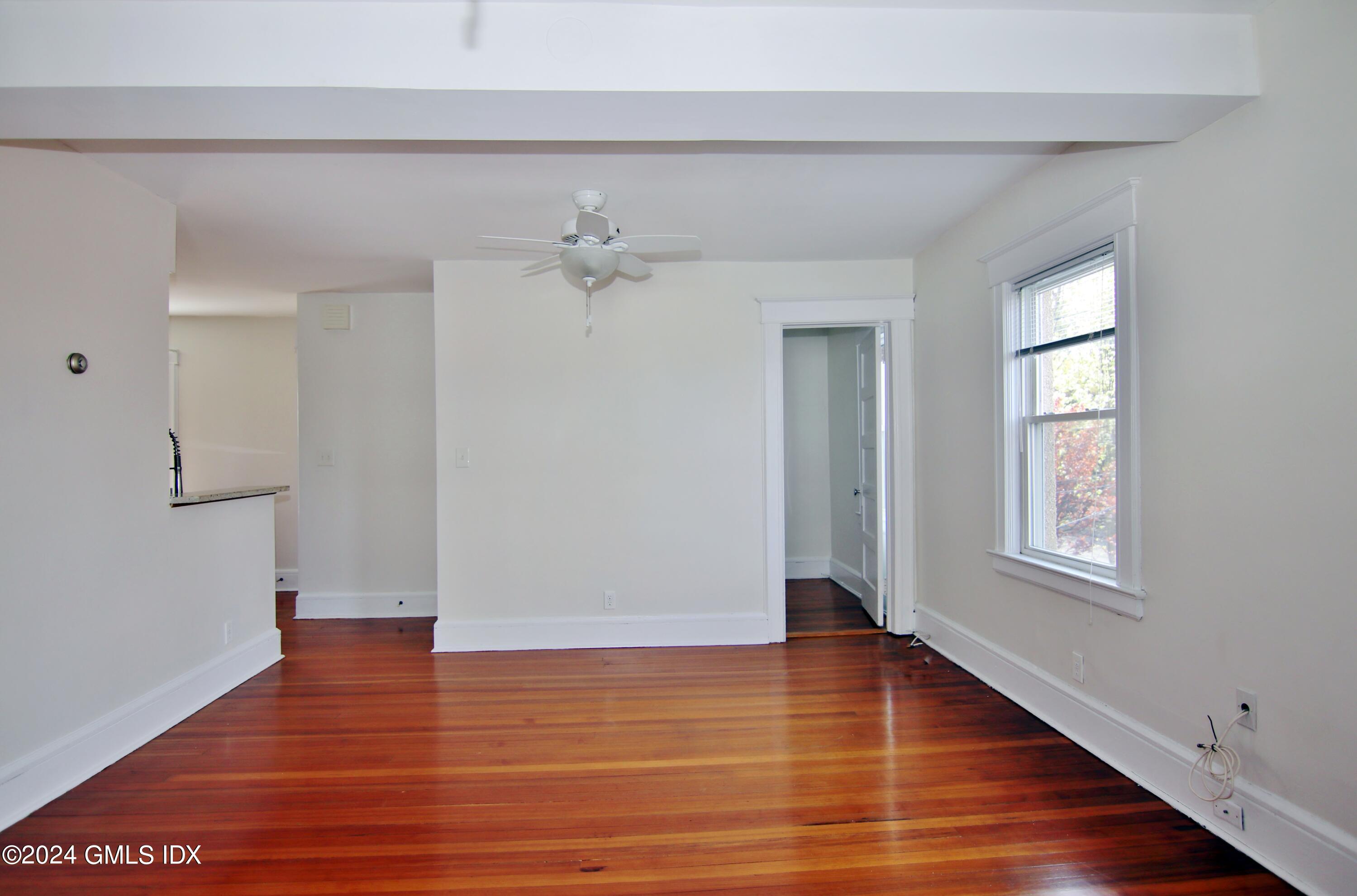 25 Division Street, Unit 2 Greenwich, CT 06830 - Photo 14 of 31 IMG_3702