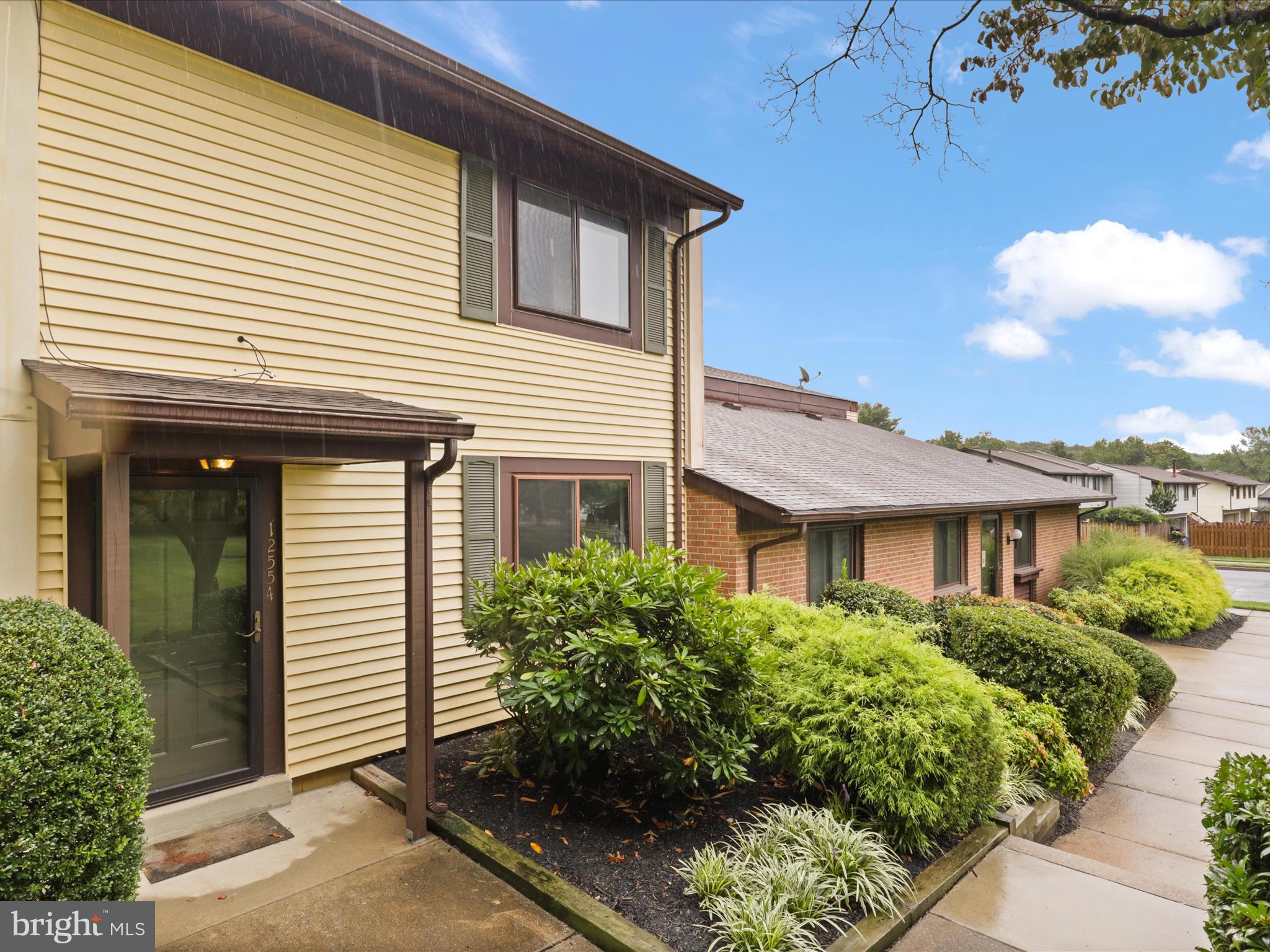 12554 Forrest Hill Road Woodbridge, VA 22192 - Photo 2 of 29