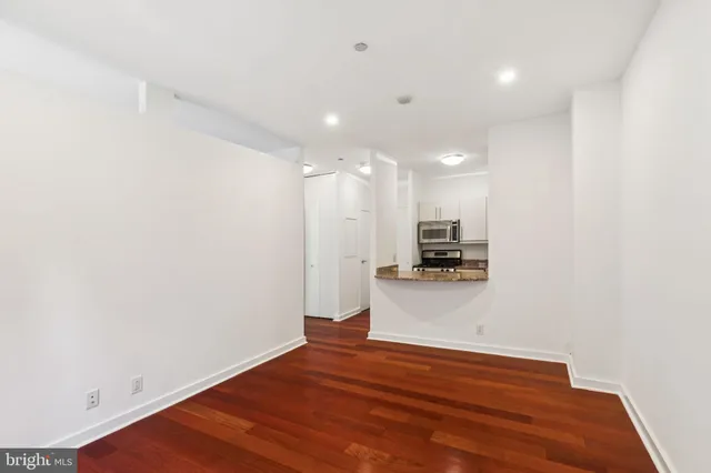 $2,295 | 219-29 South 18th Street, Unit 1523, Philadelphia, PA 19103