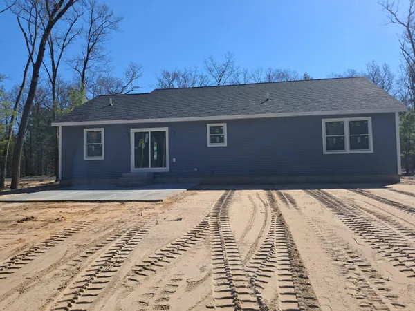 $417,900 | 6771 Staple Road, Twin Lake, MI 49457
