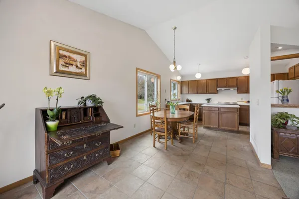 $400,000 | 12975 Garner Lane, St. Paul, MN 55124