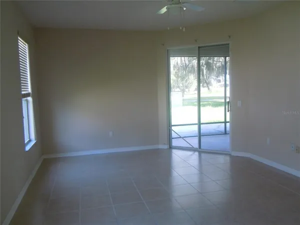 $2,000 | 2096 The Oaks Boulevard, Kissimmee, FL 34746