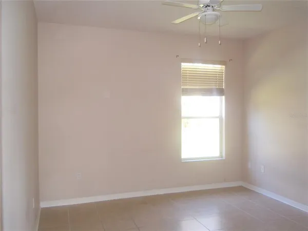 $2,000 | 2096 The Oaks Boulevard, Kissimmee, FL 34746