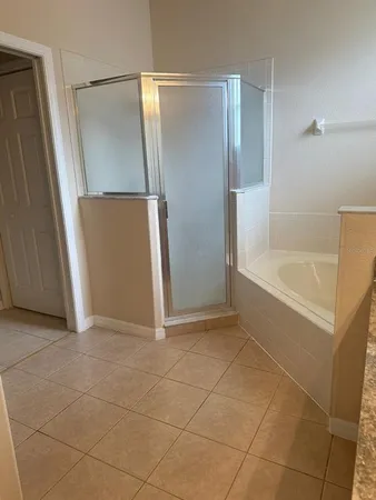 $2,000 | 2096 The Oaks Boulevard, Kissimmee, FL 34746