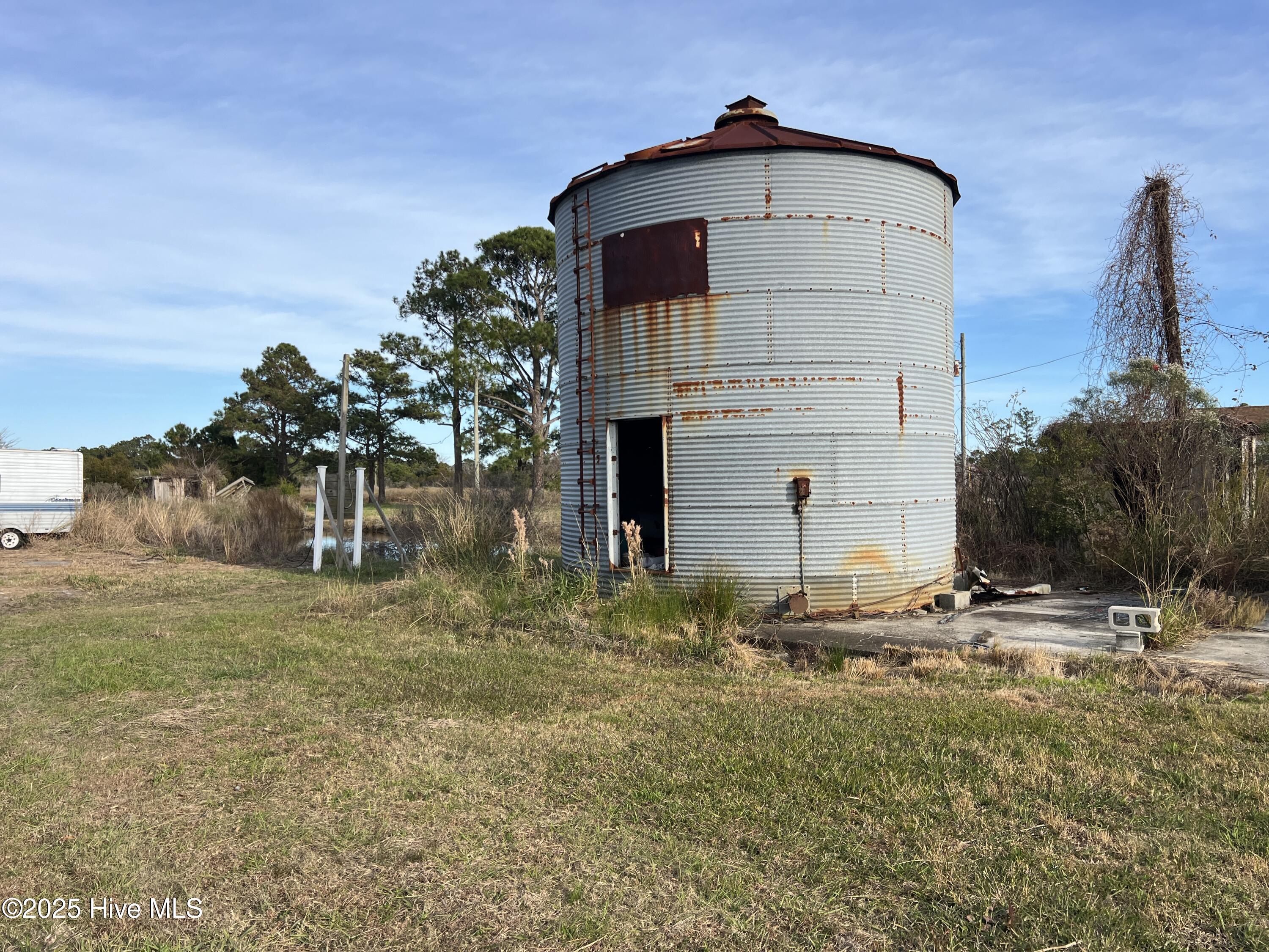 1507 White Plains Road Engelhard, NC 27824 - Photo 12 of 16 IMG_5166