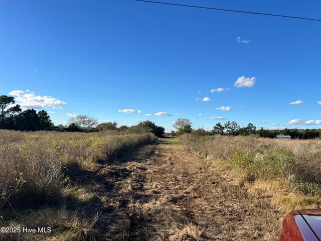 $75,000 | 1507 White Plains Road, Engelhard, NC 27824