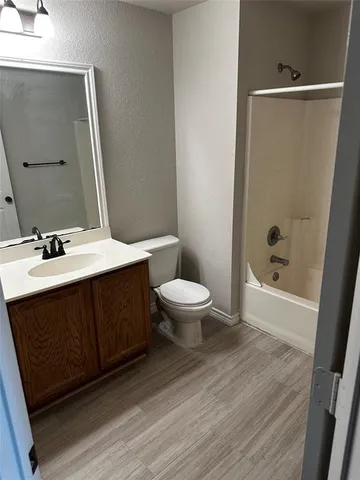 $2,200 | 2512 Clubhouse Drive, Denton, TX 76210