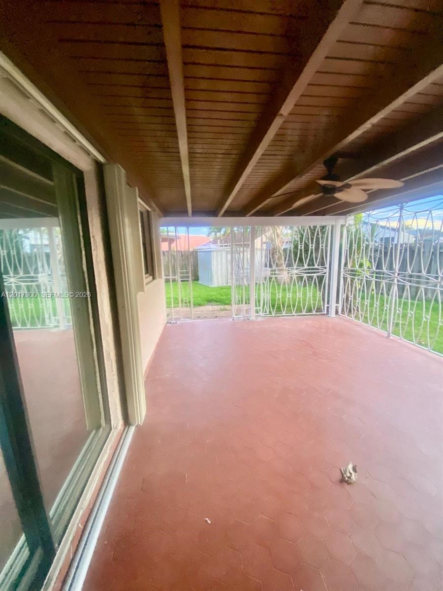 11447 Southwest 33rd Lane Miami, FL 33165 - Photo 10 of 23