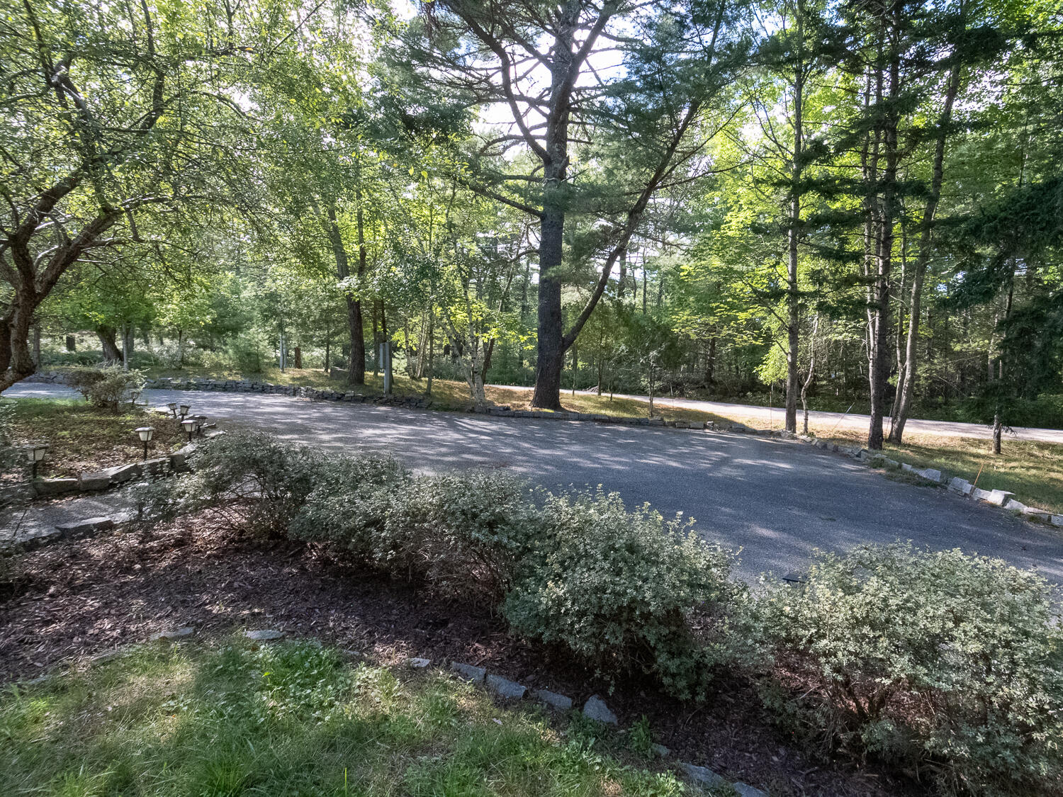 95 Macomber Pines Road Mount Desert, ME 04660 - Photo 33 of 34 Front Drive way
