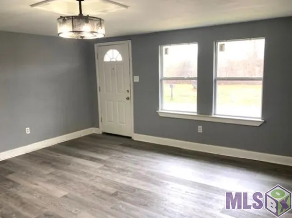 $155,000 | 255 West 8th Street, Vacherie, LA 70090