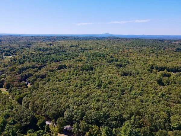 $389,000 | 90 Corn Road, Bolton, MA 01740