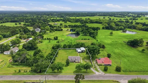 $385,900 | 1808 East Fm 120, Denison, TX 75021