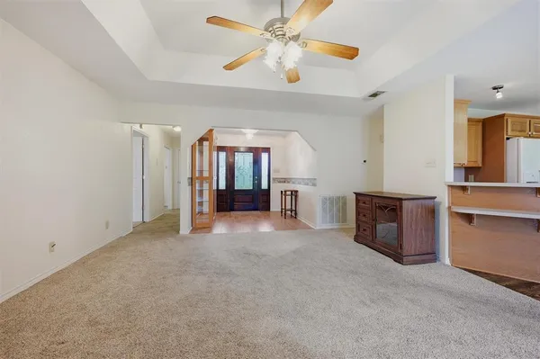 $385,900 | 1808 East Fm 120, Denison, TX 75021
