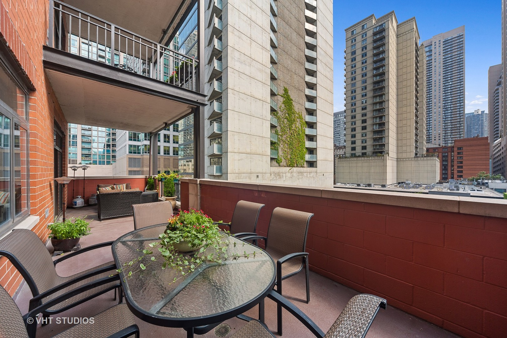 33 West Huron Street, Unit 608 Chicago, IL 60654 - Photo 14 of 28