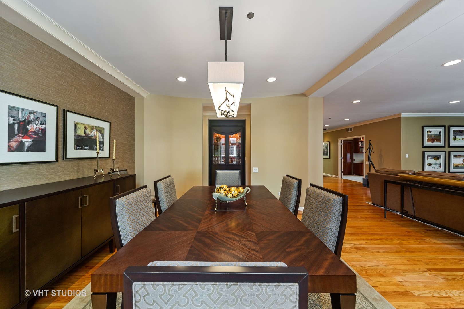 33 West Huron Street, Unit 608 Chicago, IL 60654 - Photo 16 of 28