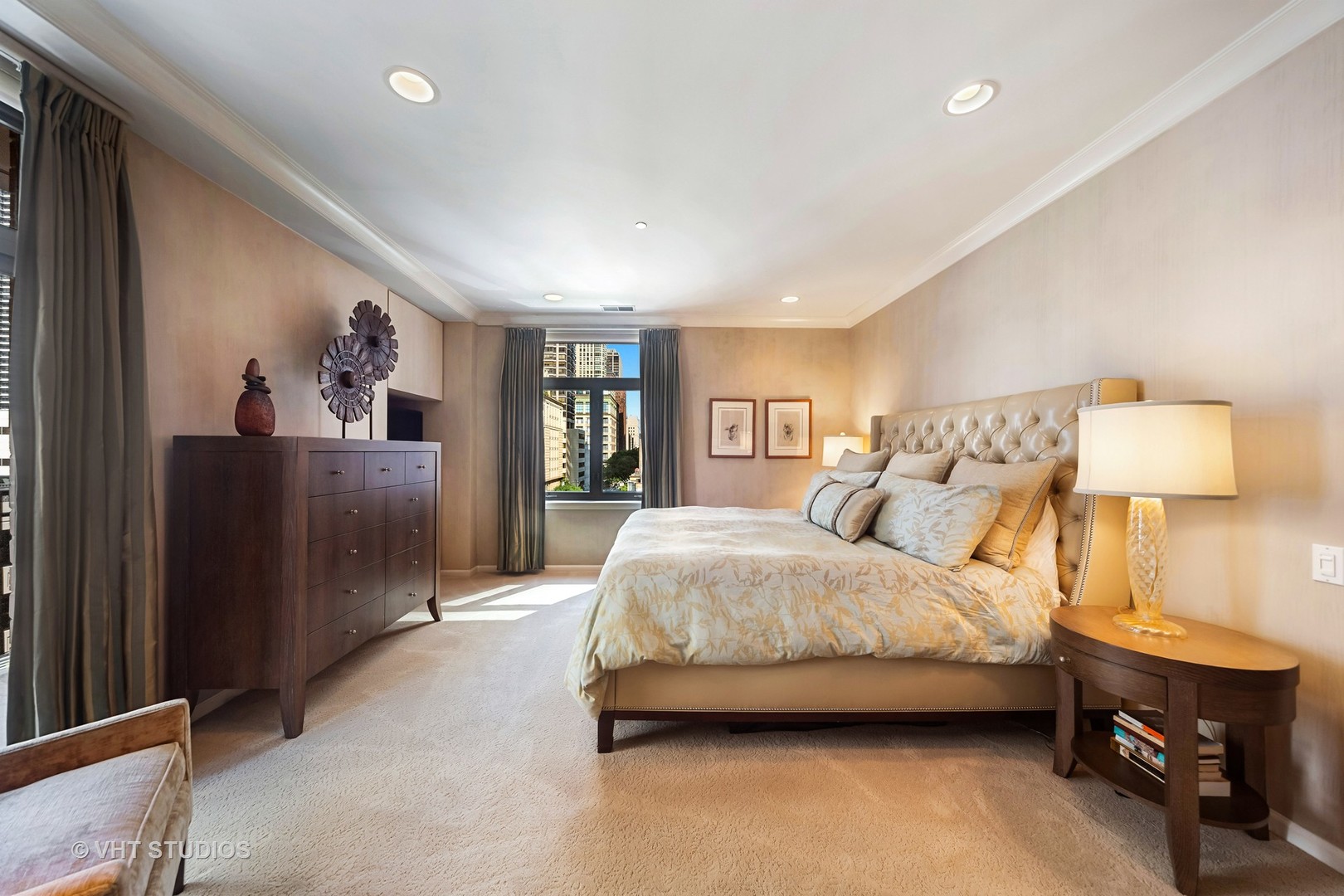 33 West Huron Street, Unit 608 Chicago, IL 60654 - Photo 19 of 28