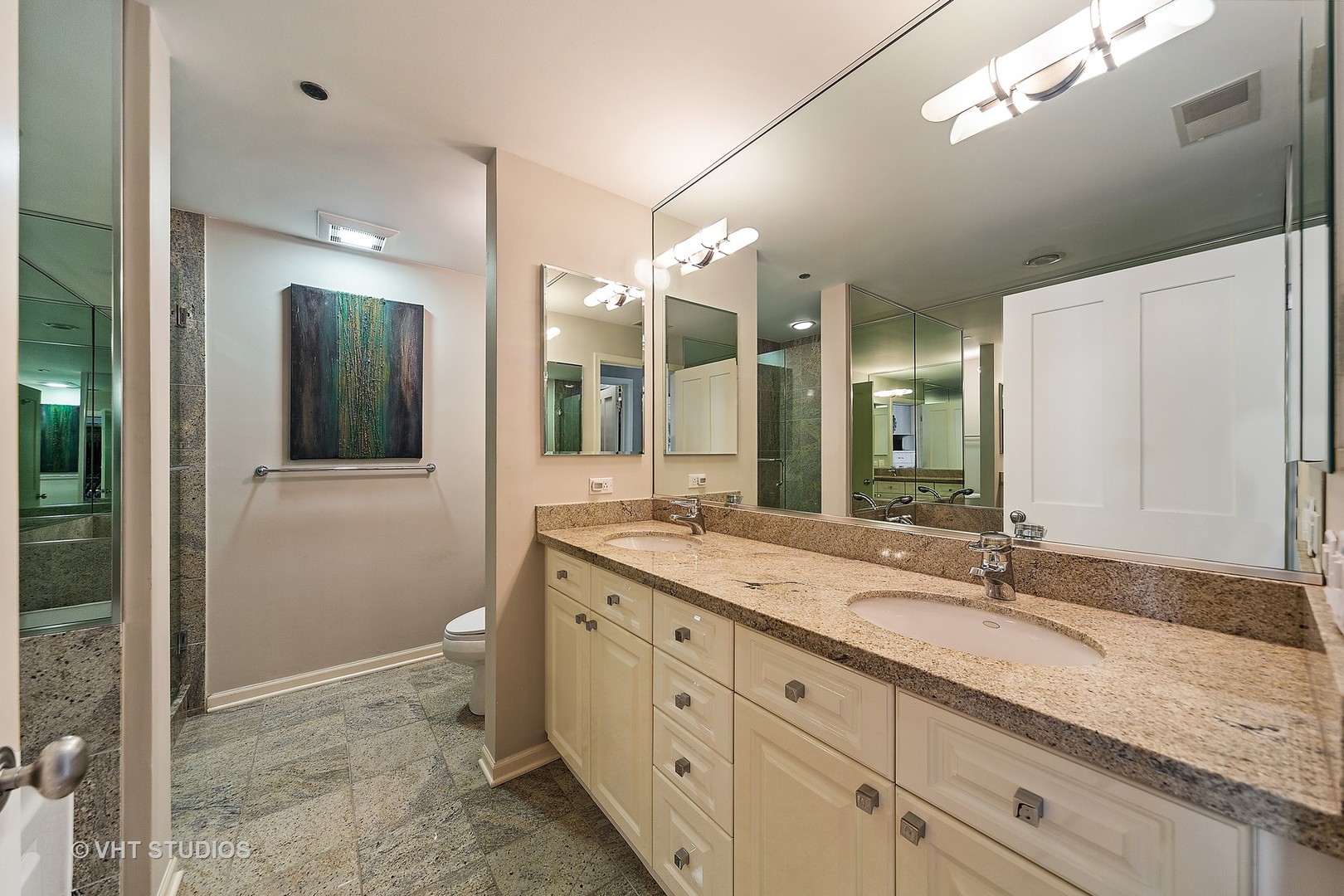 33 West Huron Street, Unit 608 Chicago, IL 60654 - Photo 21 of 28