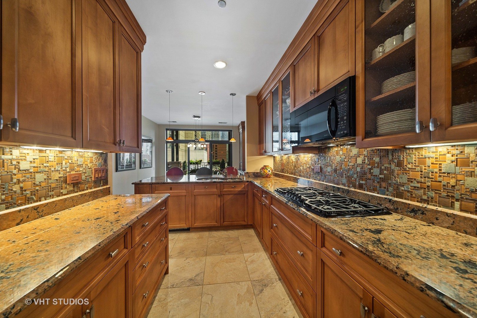 33 West Huron Street, Unit 608 Chicago, IL 60654 - Photo 9 of 28