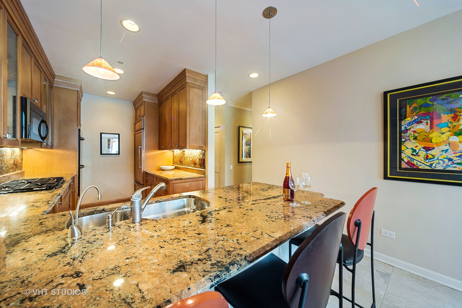 33 West Huron Street, Unit 608 Chicago, IL 60654 - Photo 10 of 28