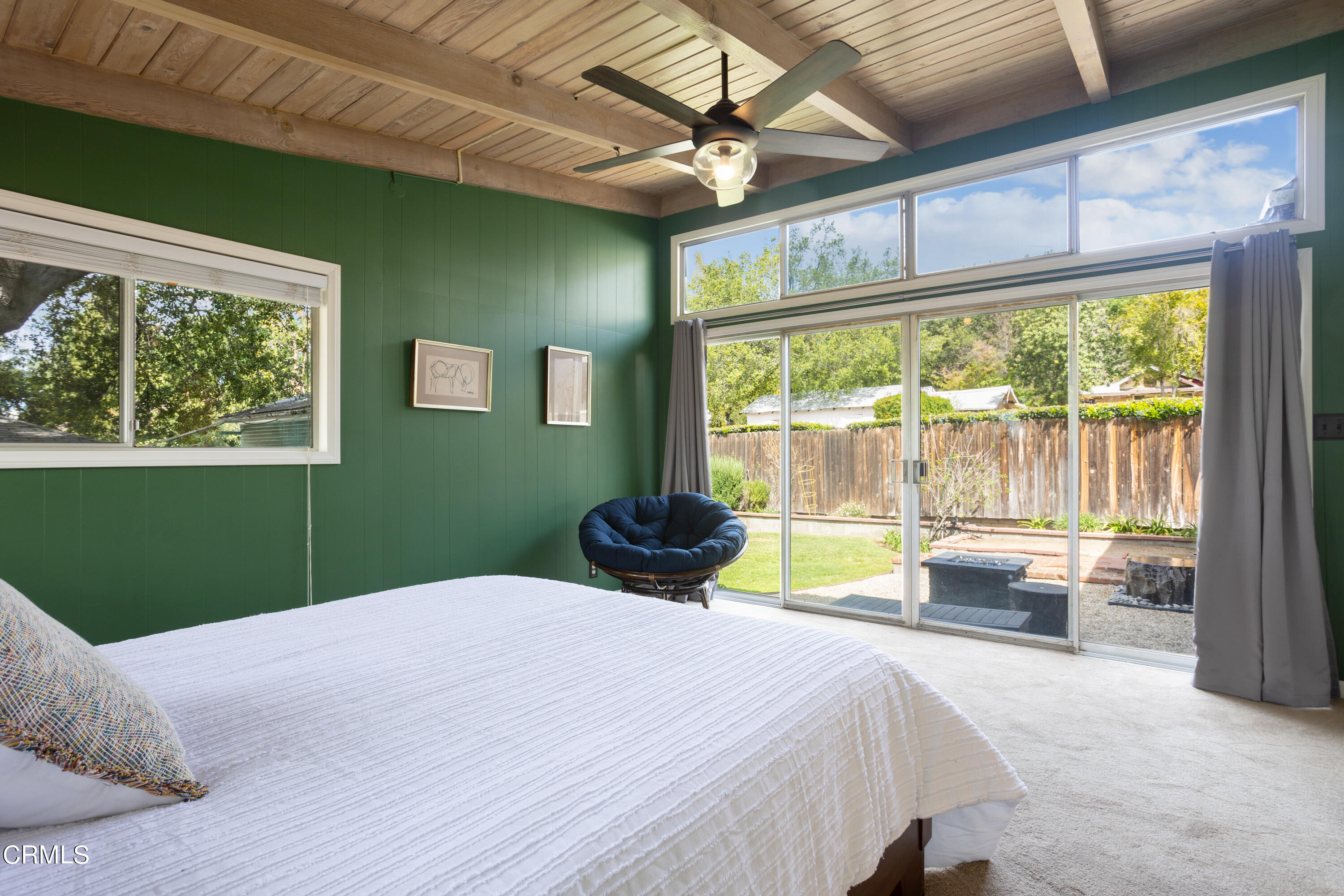3067 Ewing Avenue Altadena, CA 91001 - Photo 25 of 37 a bedroom with a bed and a large window