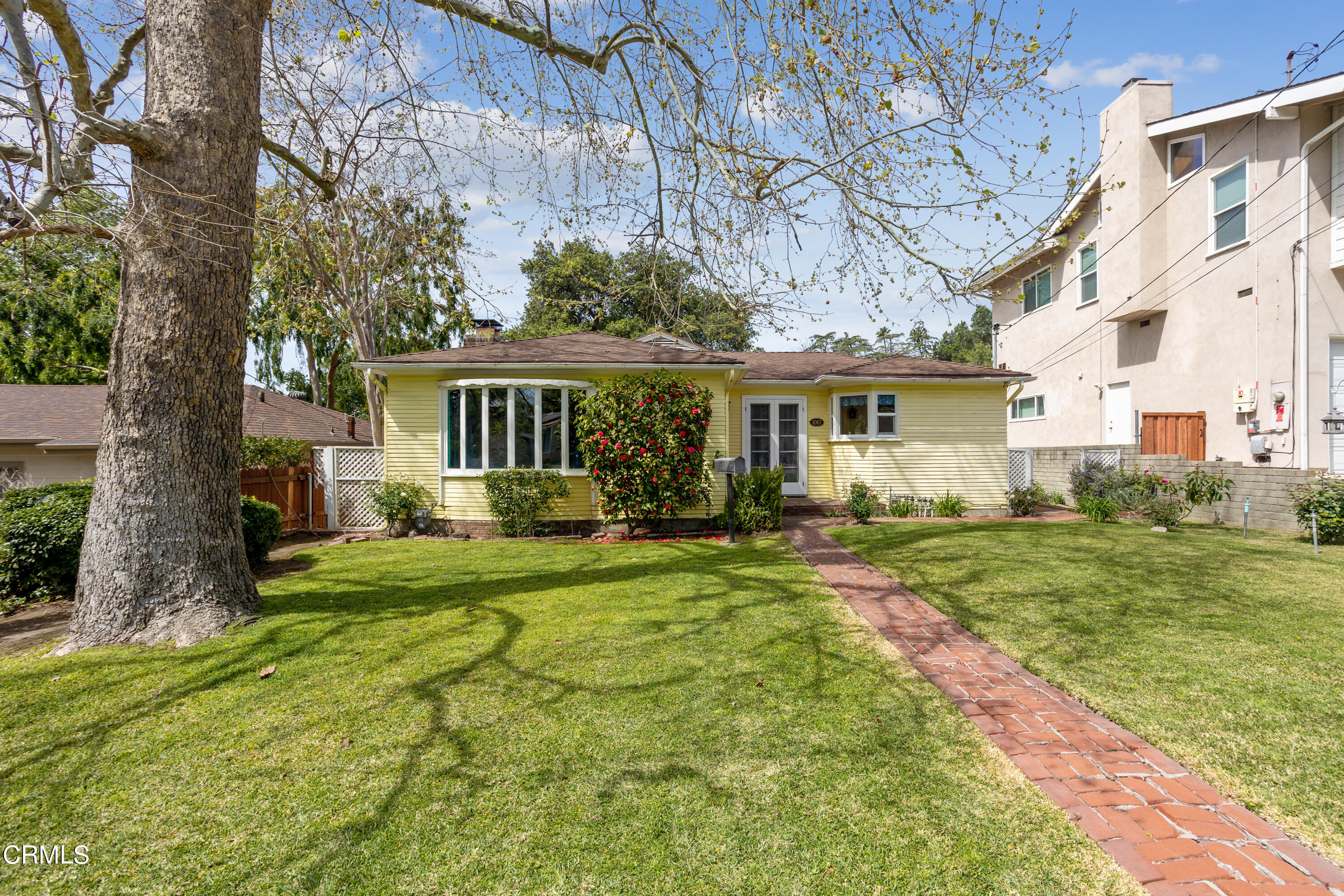 3067 Ewing Avenue Altadena, CA 91001 - Photo 4 of 37 front view of a house with a yard
