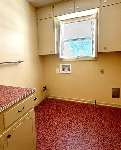 $299,500 | 41 Stonecrest Drive, St. Joseph, MO 64506