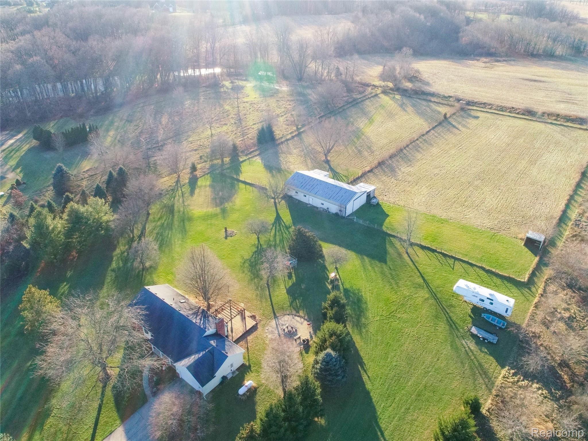 270 South Kern Road Fowlerville, MI 48836 - Photo 10 of 55 Beautiful Property With Over 5 Acres!