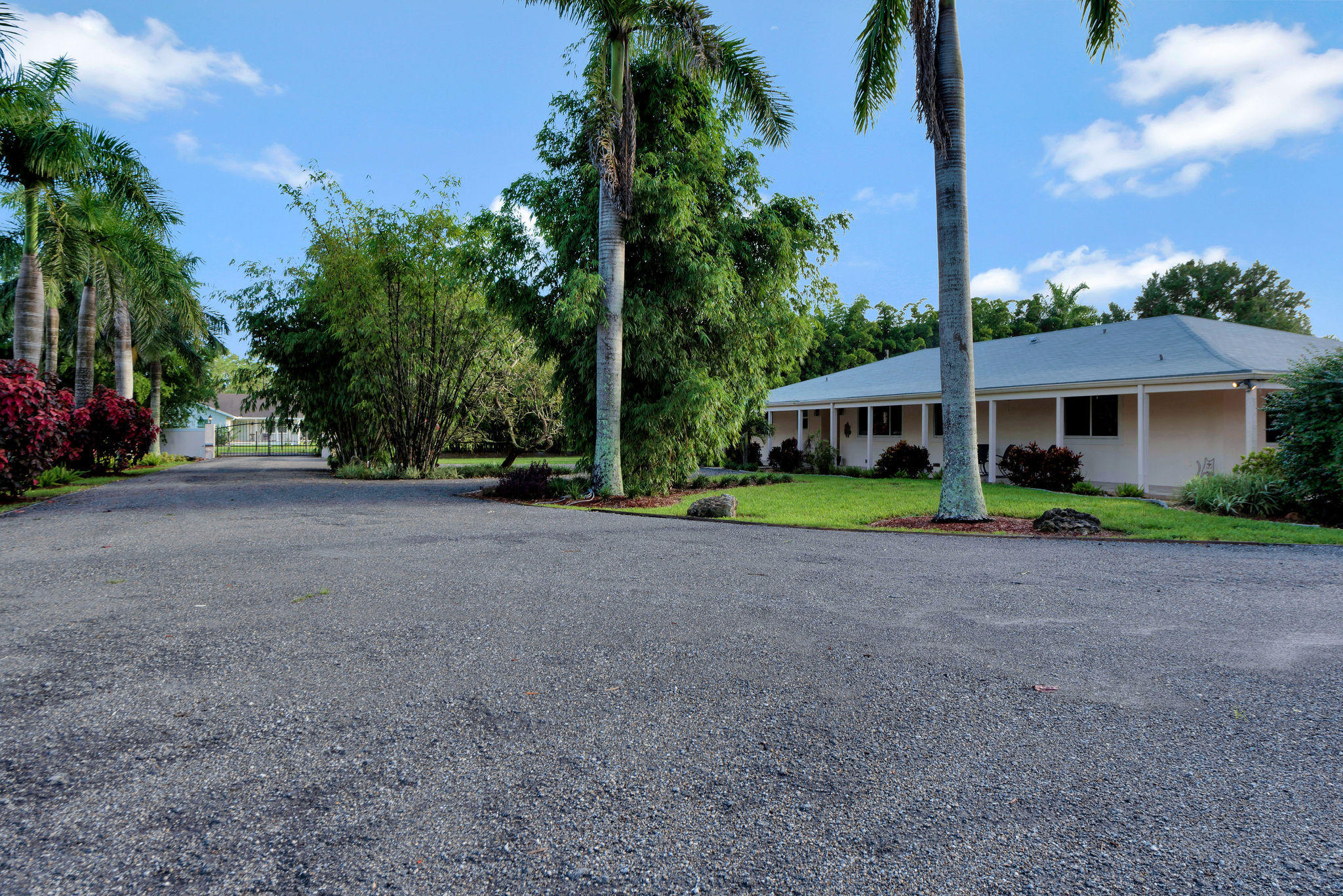 2269 B Road Loxahatchee Groves, FL 33470 - Photo 3 of 102 LOVELY LARGE HOME ON FIVE ACRES.