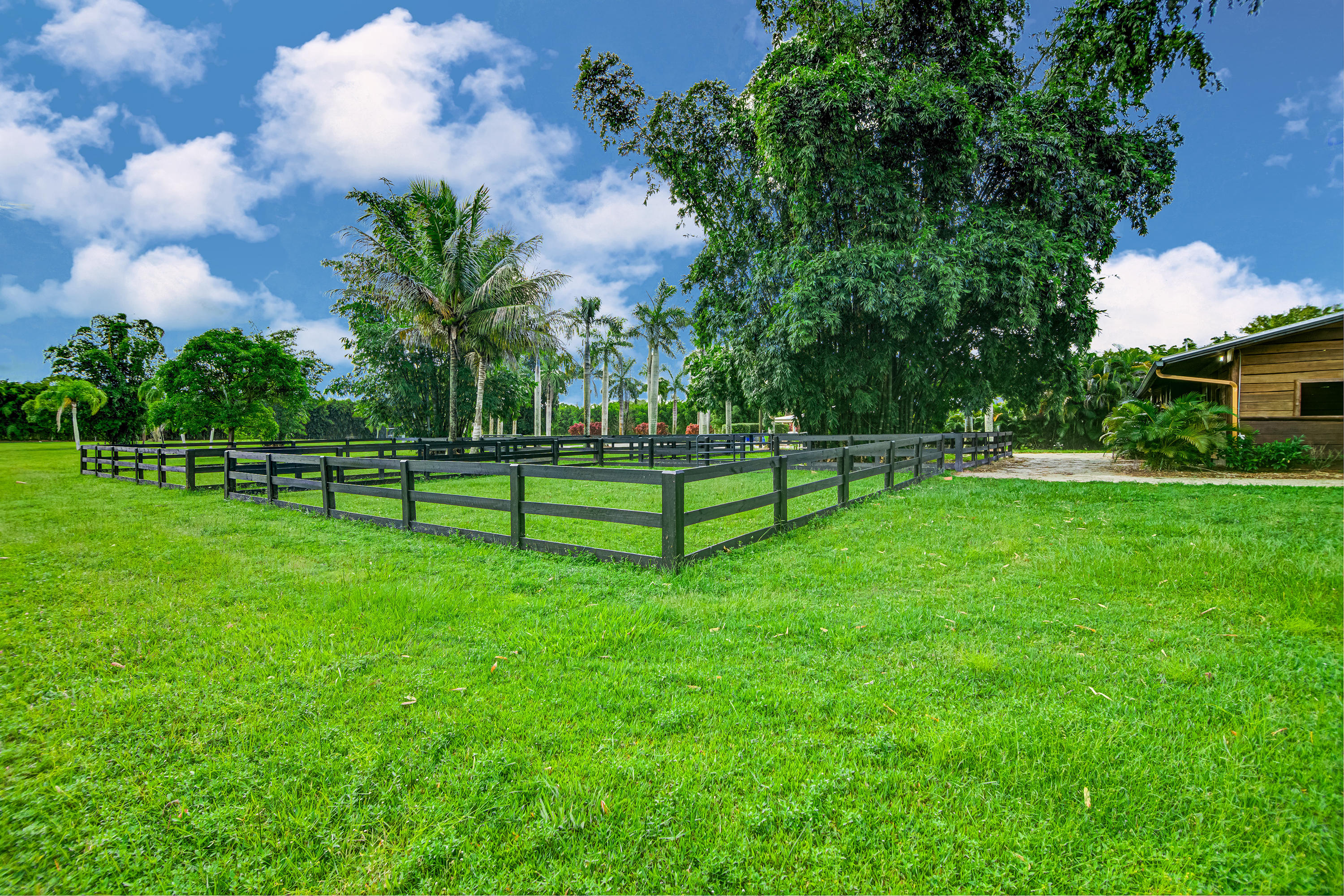 2269 B Road Loxahatchee Groves, FL 33470 - Photo 7 of 102 PADDOCKS